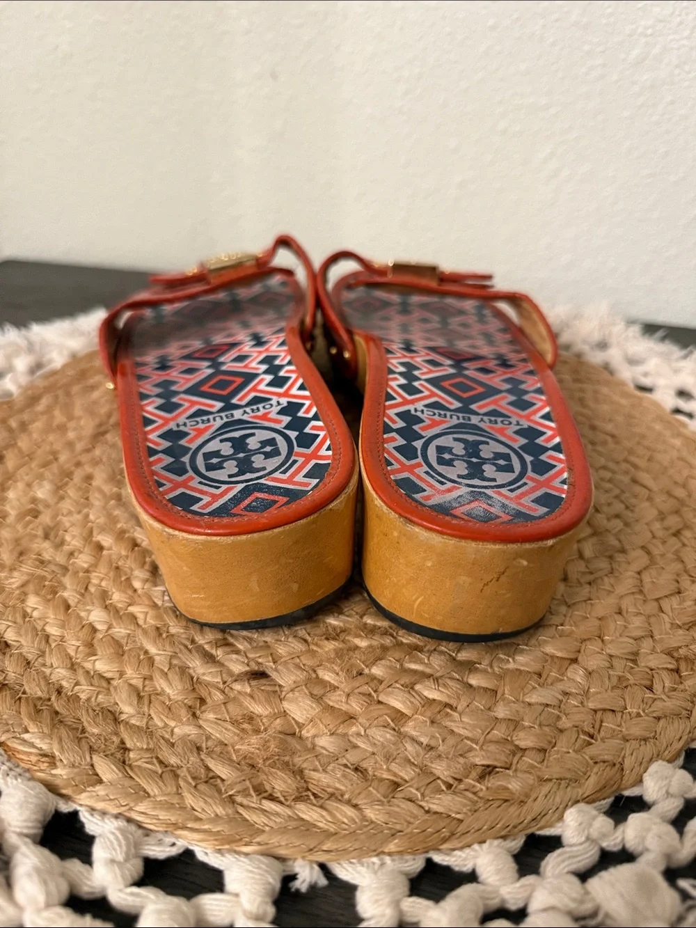 Tory Burch Orange Logo Patent Leather Wooden Platform Slide Sandals Size 8